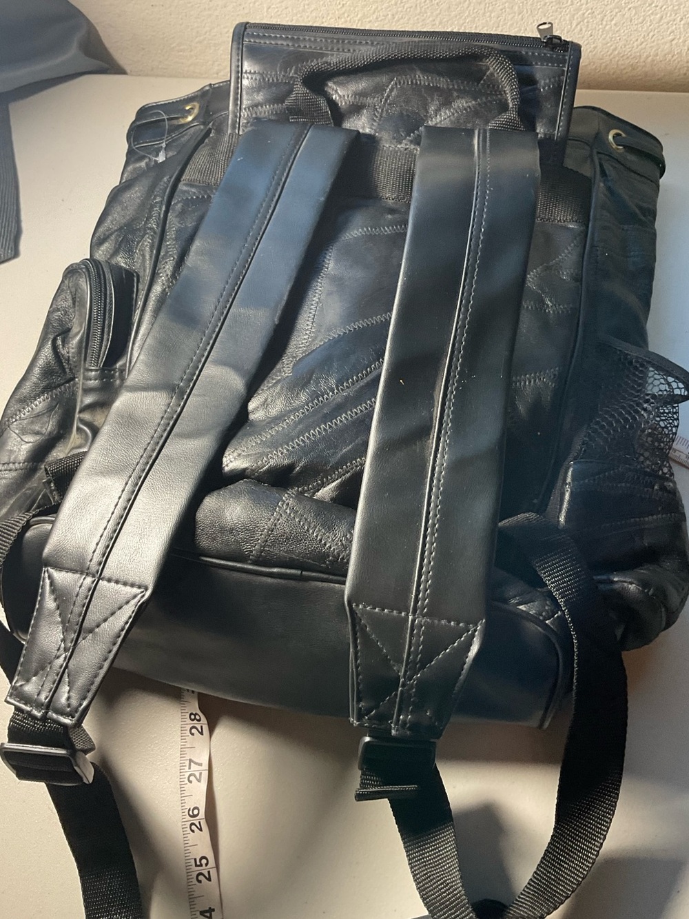 Embassy USA Genuine Leather Black Multi-Pocket Backpack Travel Laptop Bag NWT - Picture 3 of 10